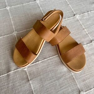 Nisolo Go-To Flatform Sandal Almond - Size 8